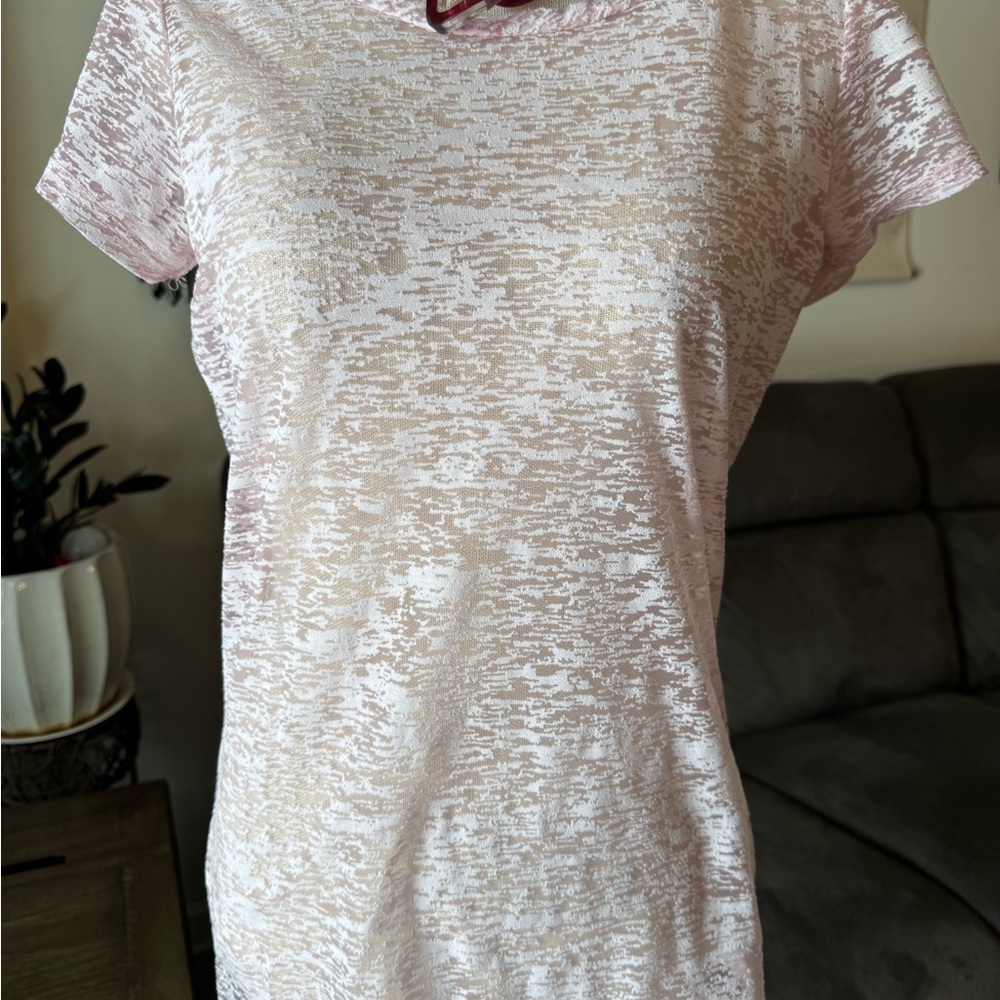 BKE Pink Lace Sheer Short Sleeve Tee 🩷